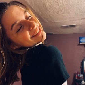 Meet your Posher, Haley